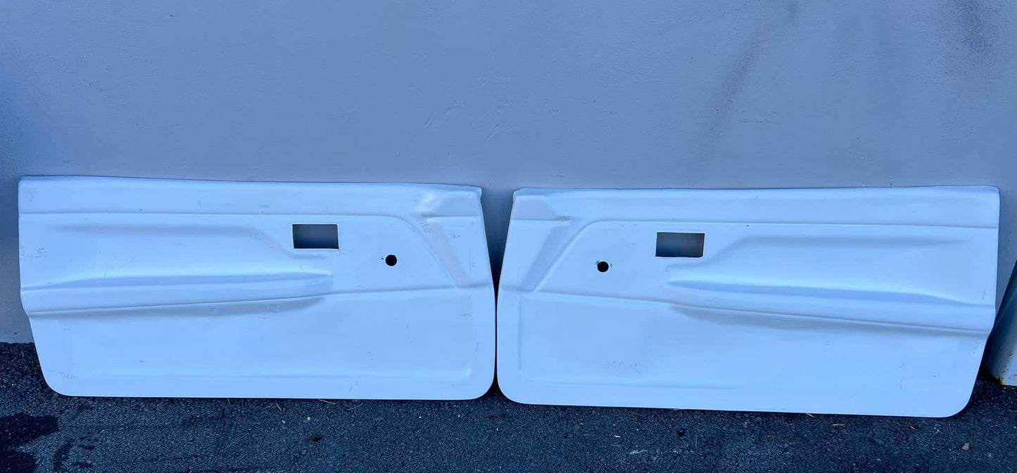 DOOR PANELS COROLLA AE86 GTS.