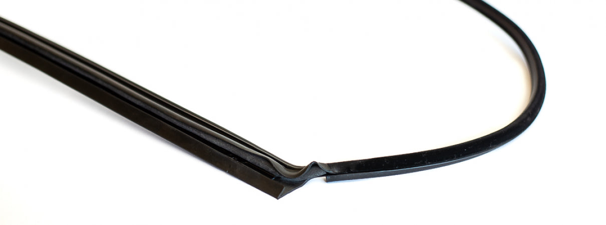 Sunroof weatherstrip Toyota Ae86 1984-1987